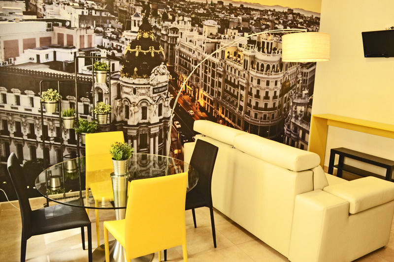 Smartr Madrid Chueca Apartment Ngoại thất bức ảnh