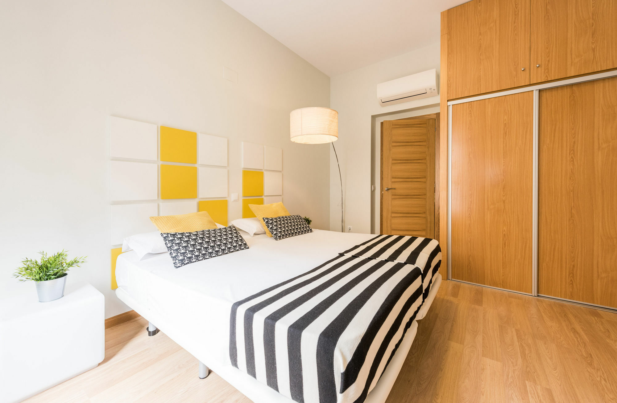 Smartr Madrid Chueca Apartment Ngoại thất bức ảnh